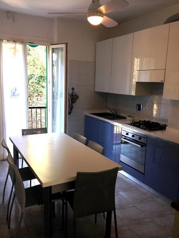 Granseola Apartment Portovenere